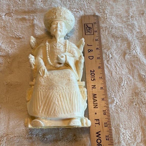 Chinese Asian Ivory Statue Man - Picture 4 of 5